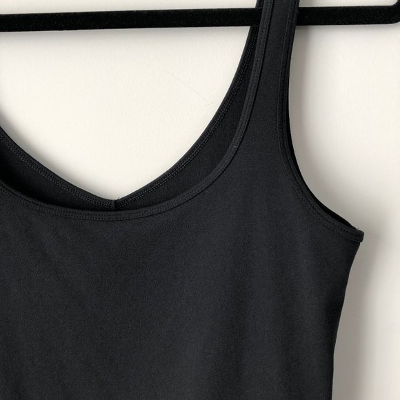 Banana Republic Fitted Black Tank Top - Picture 3 of 4